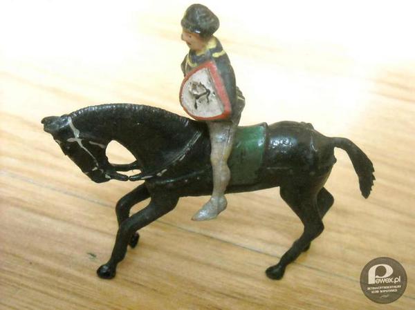 Żołnierz na koniu