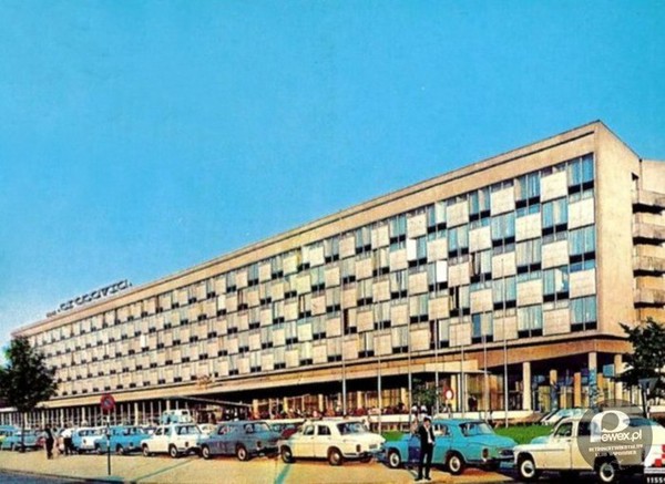 Hotel Cracovia - Gwiazdy, cinkciarze i prostytutki, czyli PRL-owski blichtr